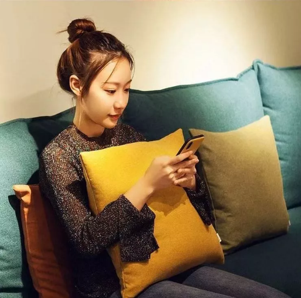初冬定制暖心抱枕，給你一個(gè)愛的抱抱