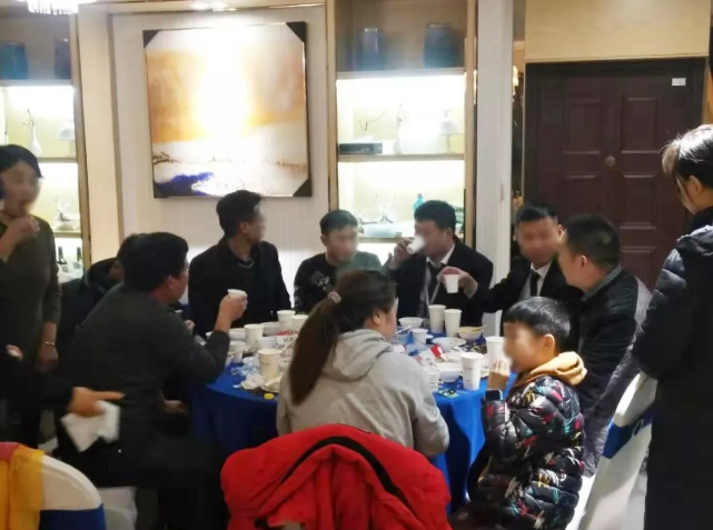 我叫上你，你帶上朋友，一起沸騰開(kāi)席